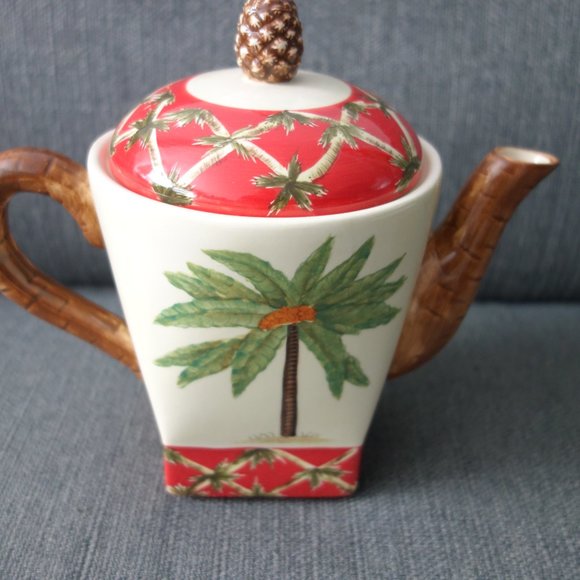 Handpainted Exclusive Pacific Rim China Tea Pot - Picture 10 of 16